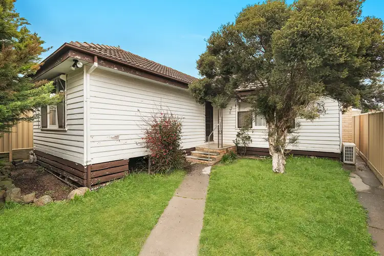 4 Friswell Avenue, Flora Hill VIC 3550