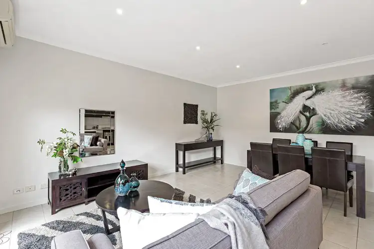 Sixth view of Homely villa listing, 2/120 Suffolk Street, Maidstone VIC 3012