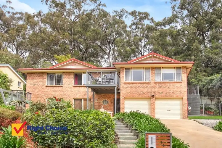 34 Abercrombie Crescent, Albion Park NSW 2527