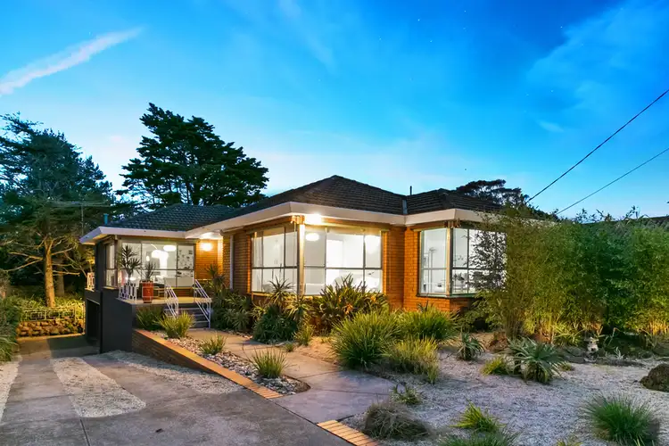 12 Bardia Avenue, Seaford VIC 3198
