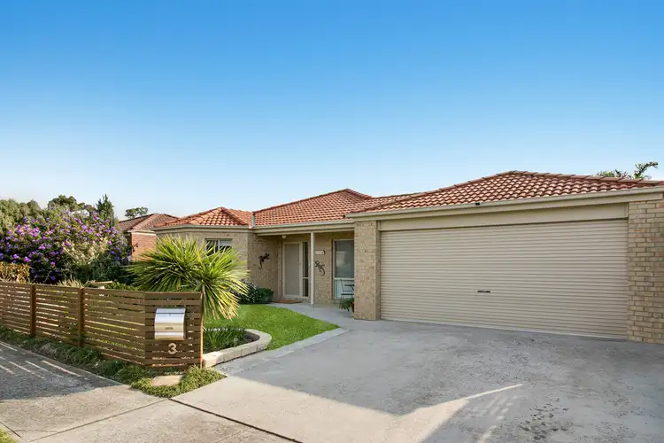3 Holly Place, Carrum Downs VIC 3201