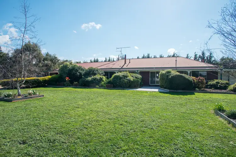 28 Blakeville Road, Ballan VIC 3342