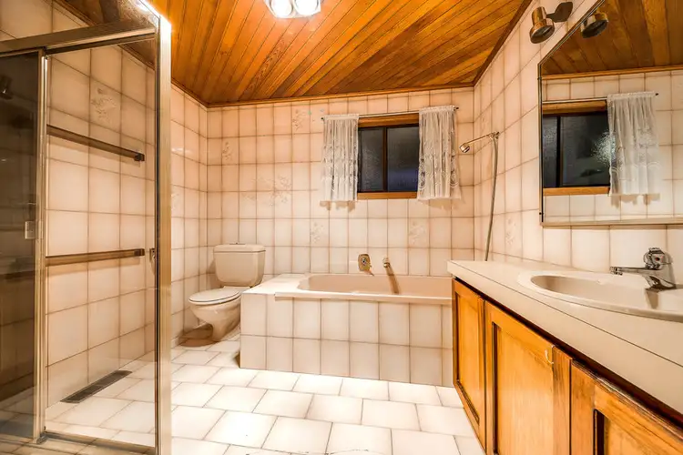 Sixth view of Homely house listing, 32 Aldridge Street, Endeavour Hills VIC 3802