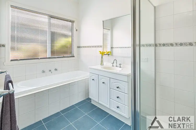 Sixth view of Homely house listing, 10 Nicolas Court, Warragul VIC 3820