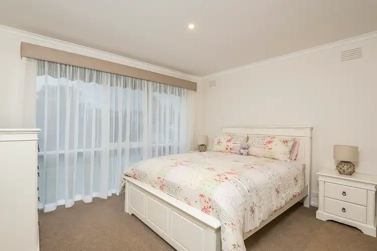 Fifth view of Homely house listing, 7 Dealbata Avenue, Endeavour Hills VIC 3802