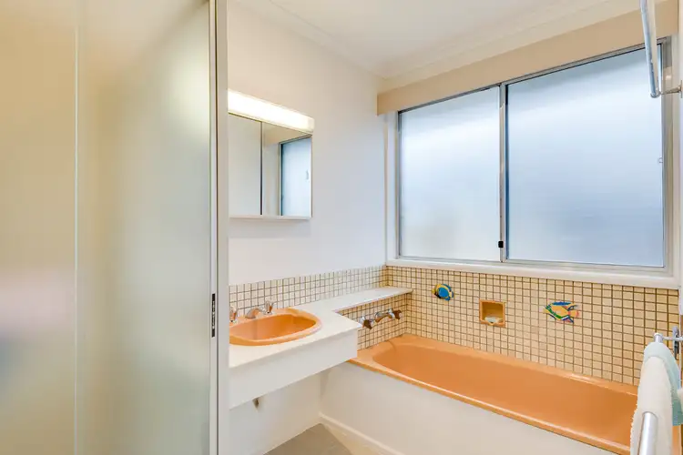 Sixth view of Homely house listing, 7 Dealbata Avenue, Endeavour Hills VIC 3802