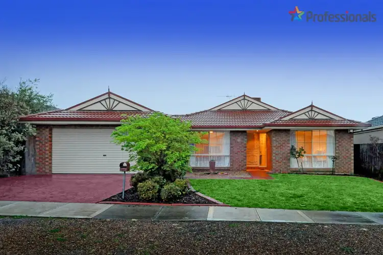 12 Puckle Street, Taylors Hill VIC 3037