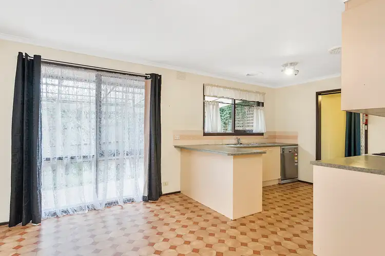 Fourth view of Homely house listing, 4 Hutchins Avenue, Endeavour Hills VIC 3802