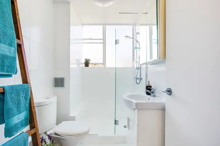 Fifth view of Homely apartment listing, 10/19 Wheeler Parade, Dee Why NSW 2099