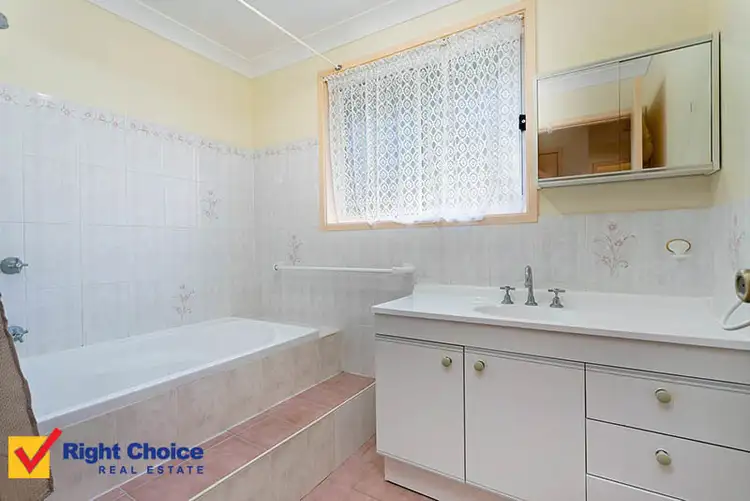 Fifth view of Homely townhouse listing, 2/50 Bateman Avenue, Albion Park Rail NSW 2527