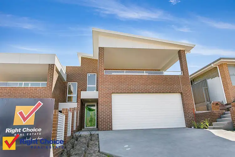 Main view of Homely house listing, 39 Elizabeth Circuit, Flinders NSW 2529