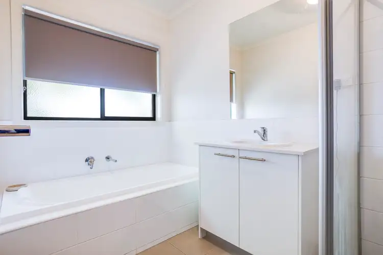 Fifth view of Homely unit listing, 2/45 Connor Street, Bacchus Marsh VIC 3340