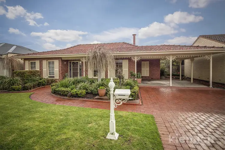 4 Swan Avenue, West Beach SA 5024