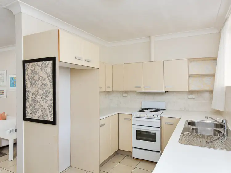 Fourth view of Homely apartment listing, 6/10 Garden Terrace, Newmarket QLD 4051