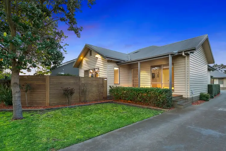 33A Scotch Parade, Bonbeach VIC 3196
