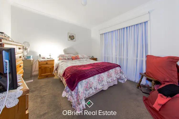 Sixth view of Homely block of units listing, 1,2,3/11 Raymond Avenue, Frankston VIC 3199