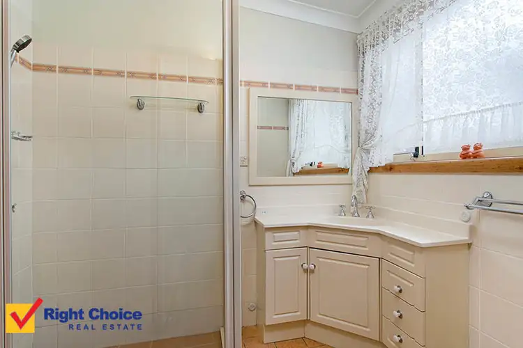 Seventh view of Homely house listing, 7 Gordon Avenue, Oak Flats NSW 2529