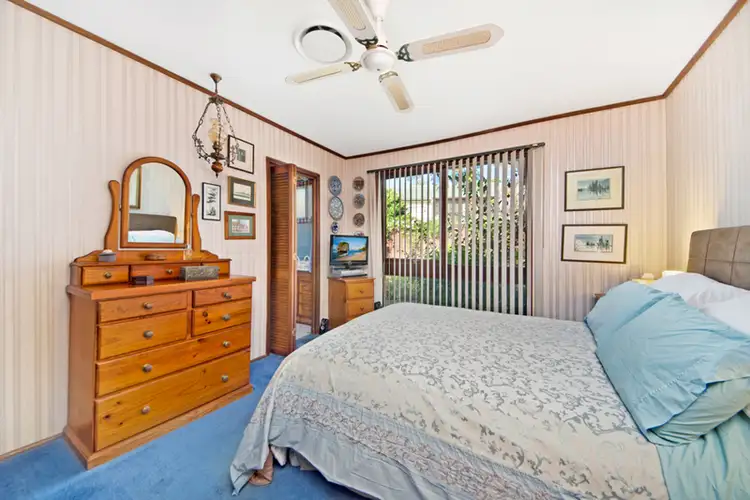 Sixth view of Homely house listing, 8 Ardua Place, Engadine NSW 2233