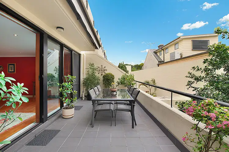 Main view of Homely apartment listing, 4/46-48 Mallett Street, Camperdown NSW 2050