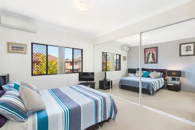 Second view of Homely unit listing, 2/2-6 St Andrews Place, Cronulla NSW 2230