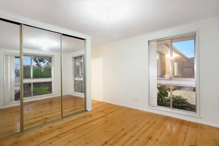 Fifth view of Homely house listing, 6 Matlock Court, Thomastown VIC 3074