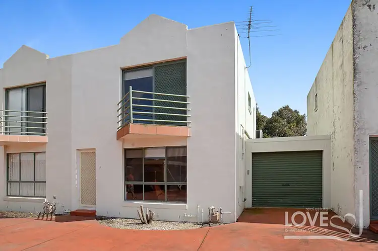 Main view of Homely house listing, 5/9 Ostia Court, Thomastown VIC 3074