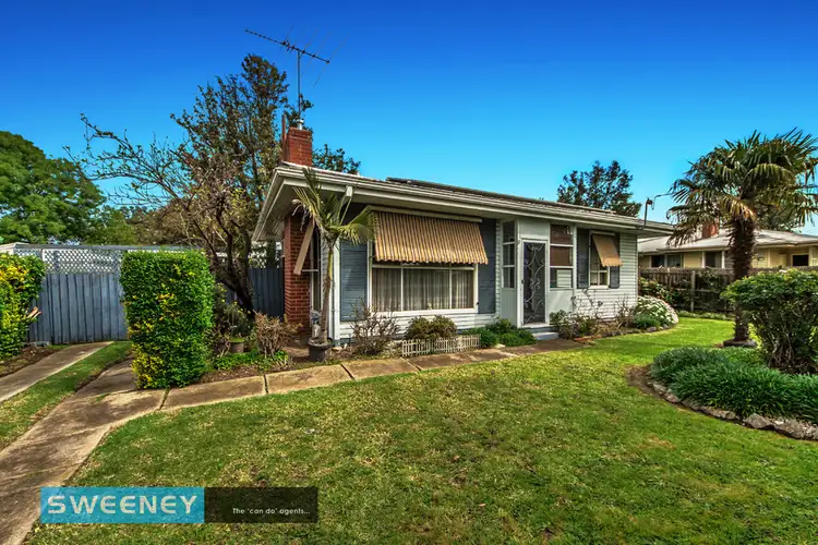 9 Hargreaves Crescent, Braybrook VIC 3019