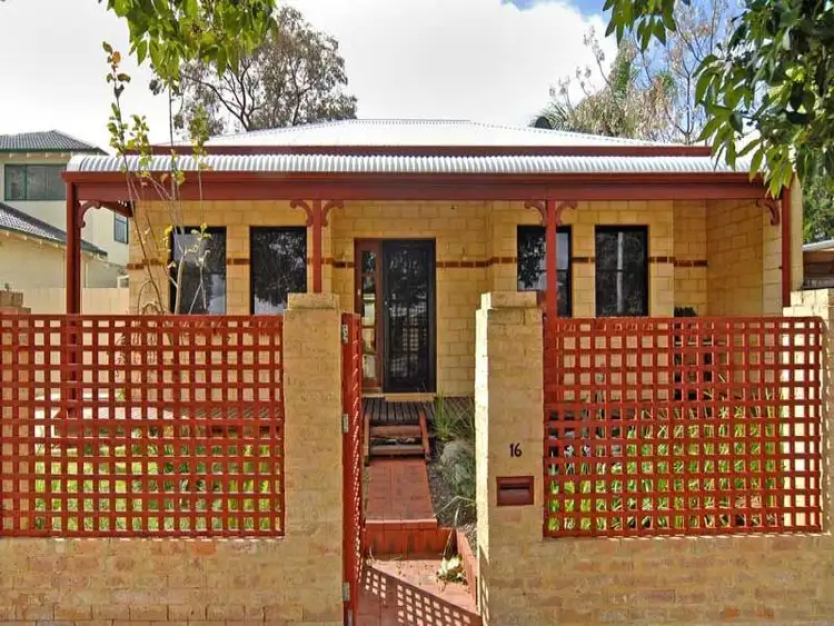 16 Federation Street, Mount Hawthorn WA 6016