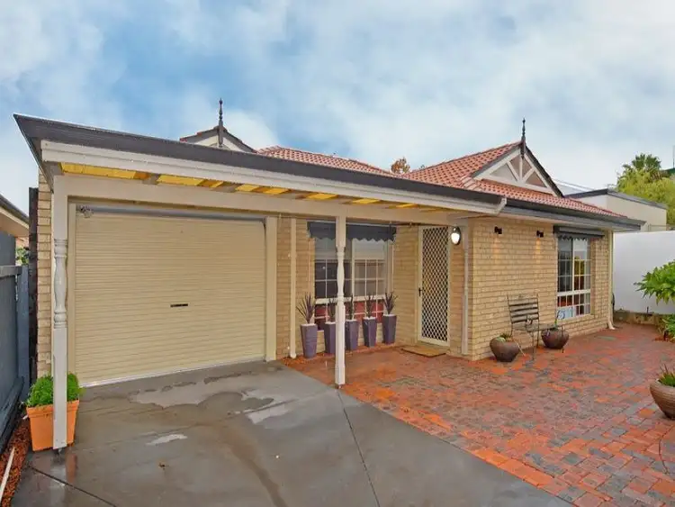 6A Dunedin Street, Mount Hawthorn WA 6016