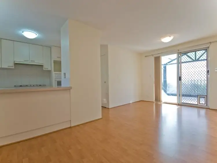 Sixth view of Homely townhouse listing, 19/19 Fogerthorpe Crescent, Maylands WA 6051