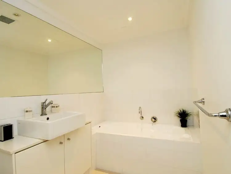 Sixth view of Homely apartment listing, 21/138 Mounts Bay Road, Perth WA 6000