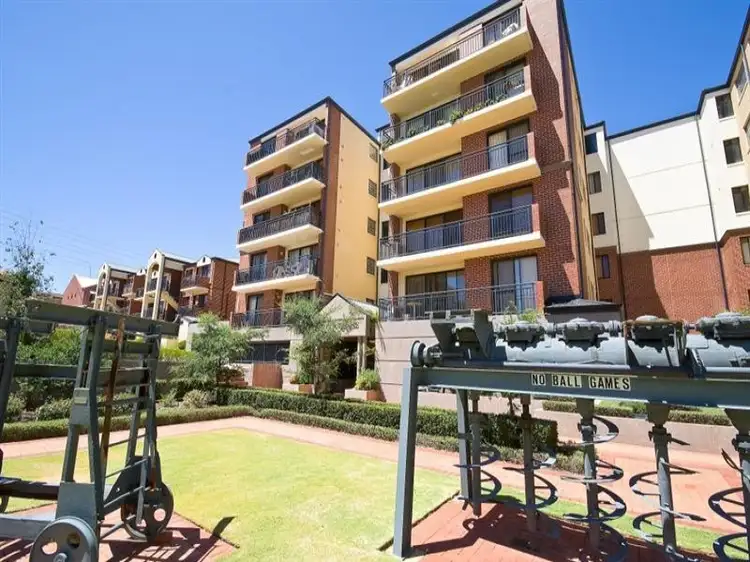 7/10 Pendal Lane, Northbridge WA 6003