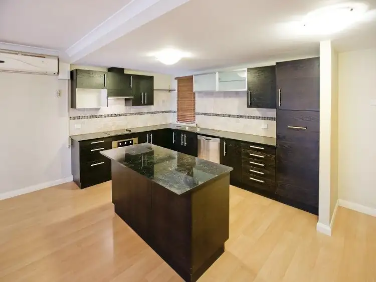 Fourth view of Homely apartment listing, 3/224 Lord Street, Perth WA 6000