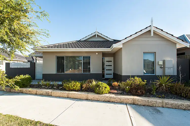 Main view of Homely house listing, 26 Hirani Link, Aveley WA 6069