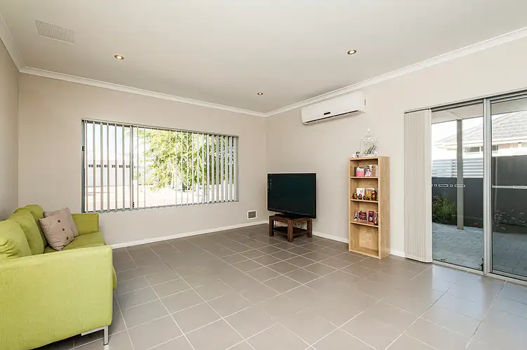 Seventh view of Homely house listing, 26 Hirani Link, Aveley WA 6069