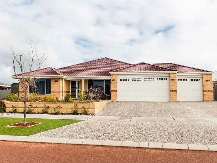 Second view of Homely house listing, 15 Zanzibar Loop, Aveley WA 6069
