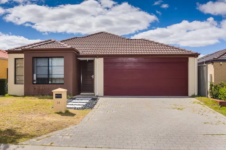 34 Serisier Parkway, Queens Park WA 6107
