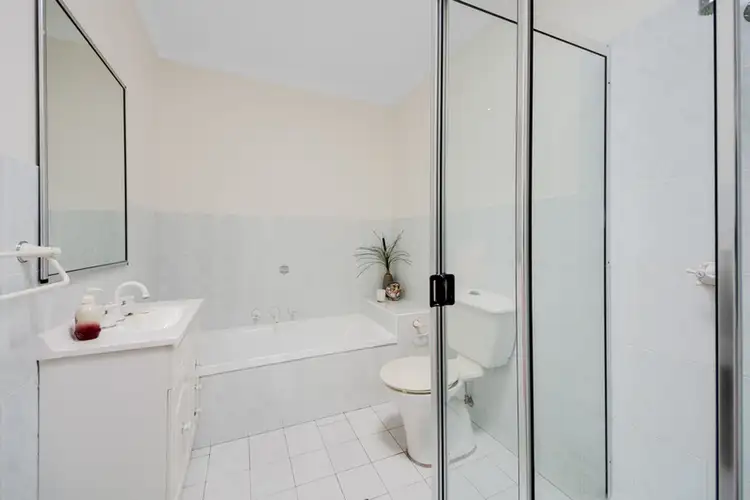 Third view of Homely villa listing, 2/118 Glencoe Street, Sutherland NSW 2232