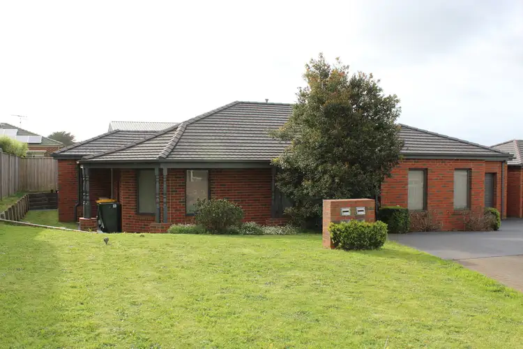 1/26 Lyndhurst Square, Drouin VIC 3818