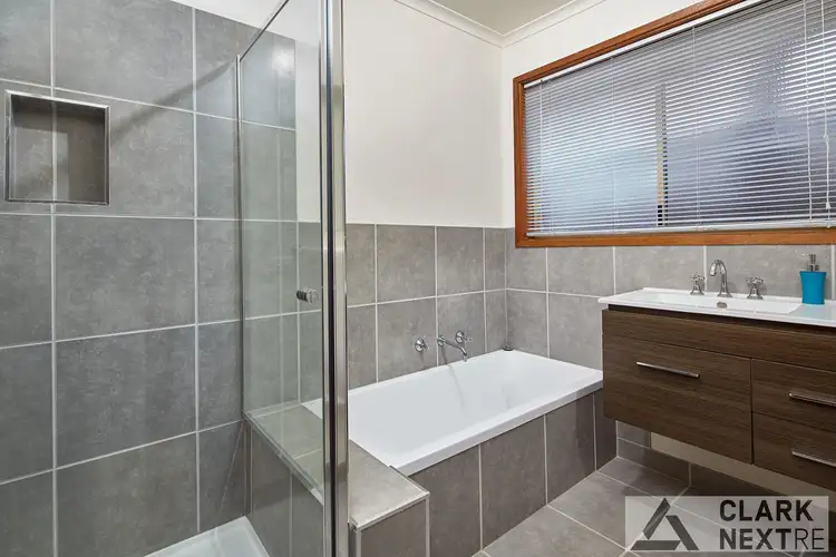 Sixth view of Homely house listing, 19 Hopetoun Road, Drouin VIC 3818