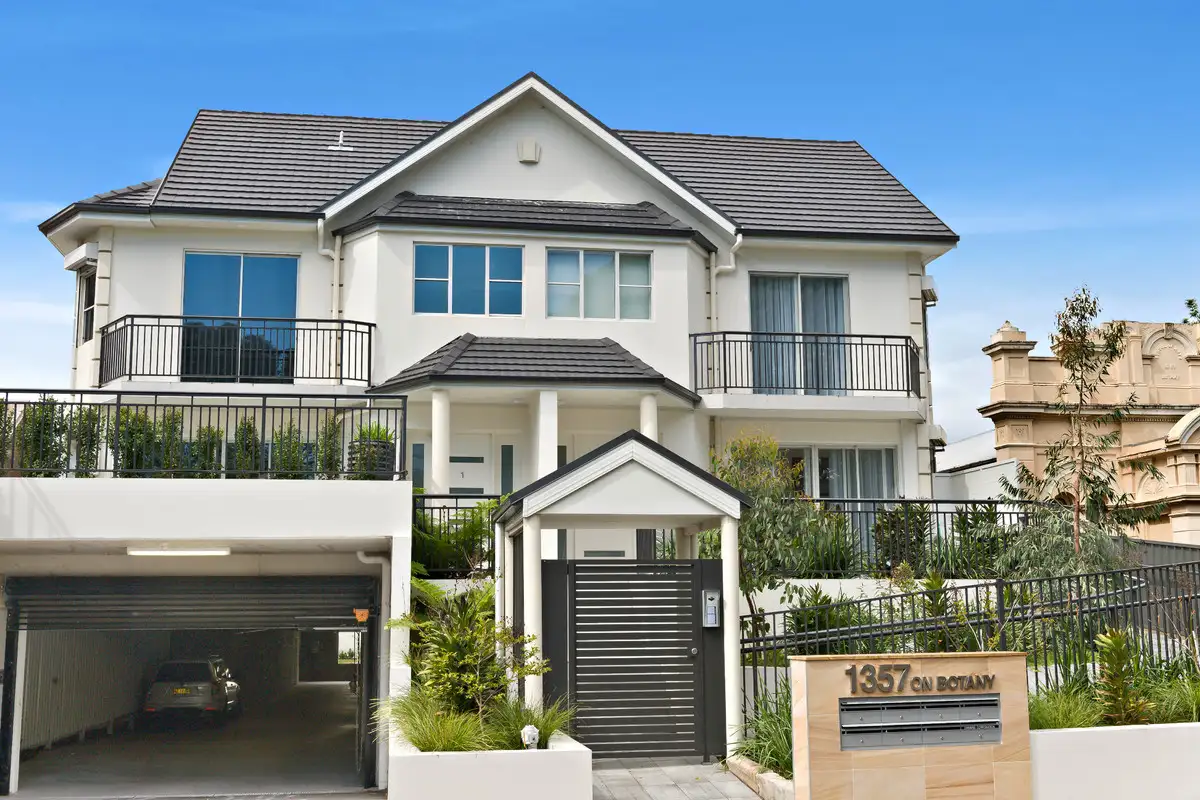 Main view of Homely unit listing, 2/1357 Botany Road, Botany NSW 2019