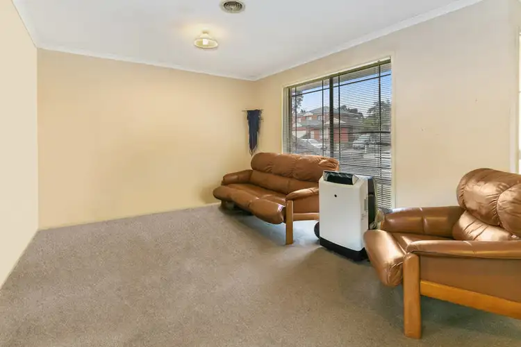 Fourth view of Homely house listing, 2 Glynelea Crescent, Skye VIC 3977