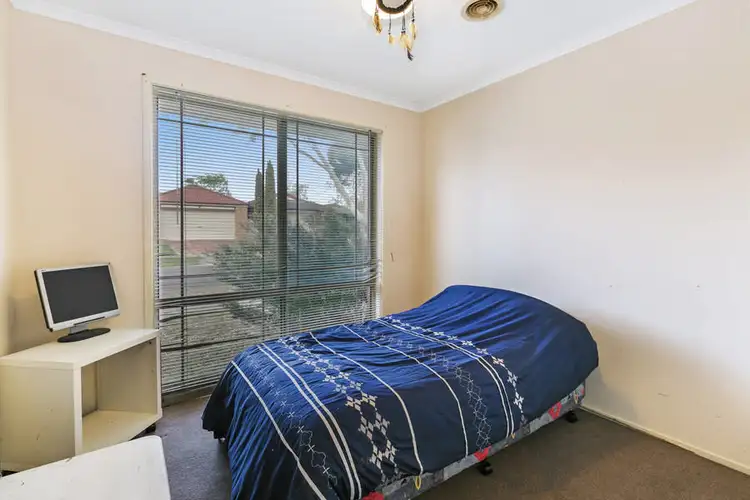 Fifth view of Homely house listing, 2 Glynelea Crescent, Skye VIC 3977