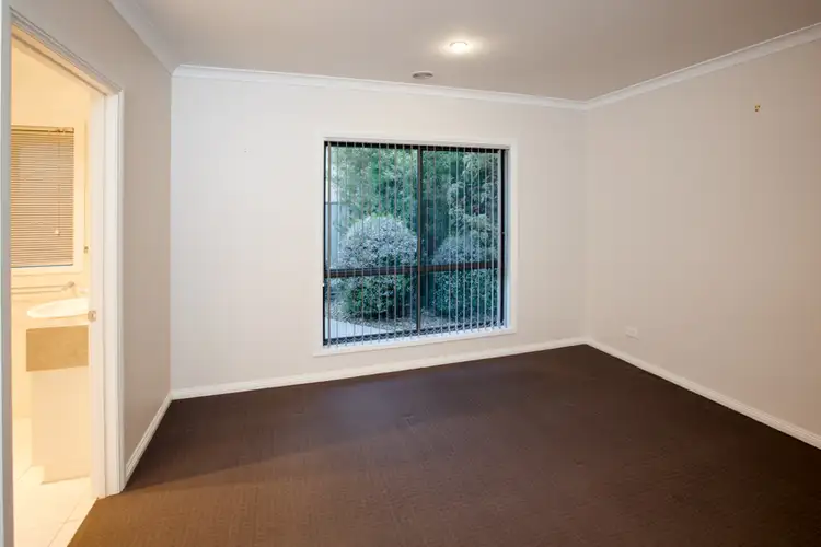 Fifth view of Homely townhouse listing, 2/585 Livermore Street, Lavington NSW 2641