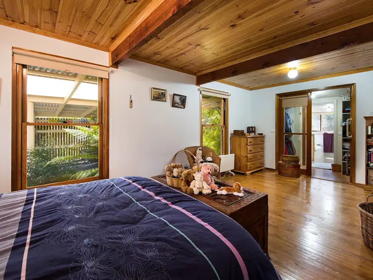 Fifth view of Homely house listing, 7 Robertson Avenue, Castlemaine VIC 3450