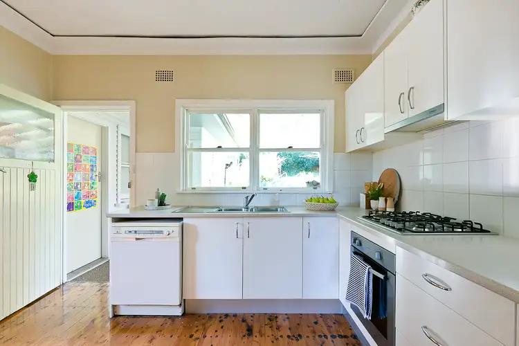 Fifth view of Homely house listing, 2 Blamey Street, Allambie Heights NSW 2100