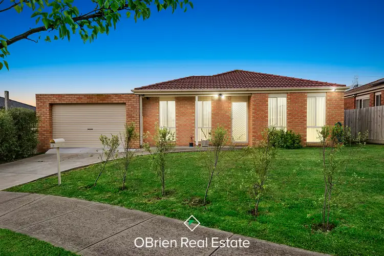 9 Kismet Close, Cranbourne West VIC 3977