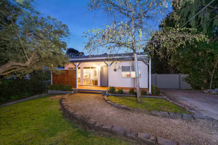 35 Glenalva Parade, Cannons Creek VIC 3977