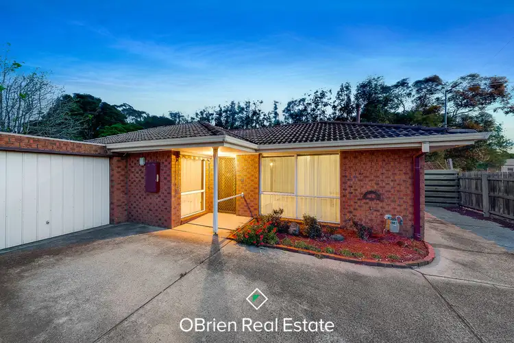 Main view of Homely unit listing, 4/8 Lyall Street, Cranbourne VIC 3977