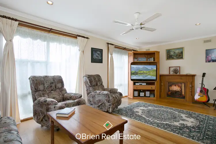 Third view of Homely house listing, 6 Griggs Court, Mornington VIC 3931